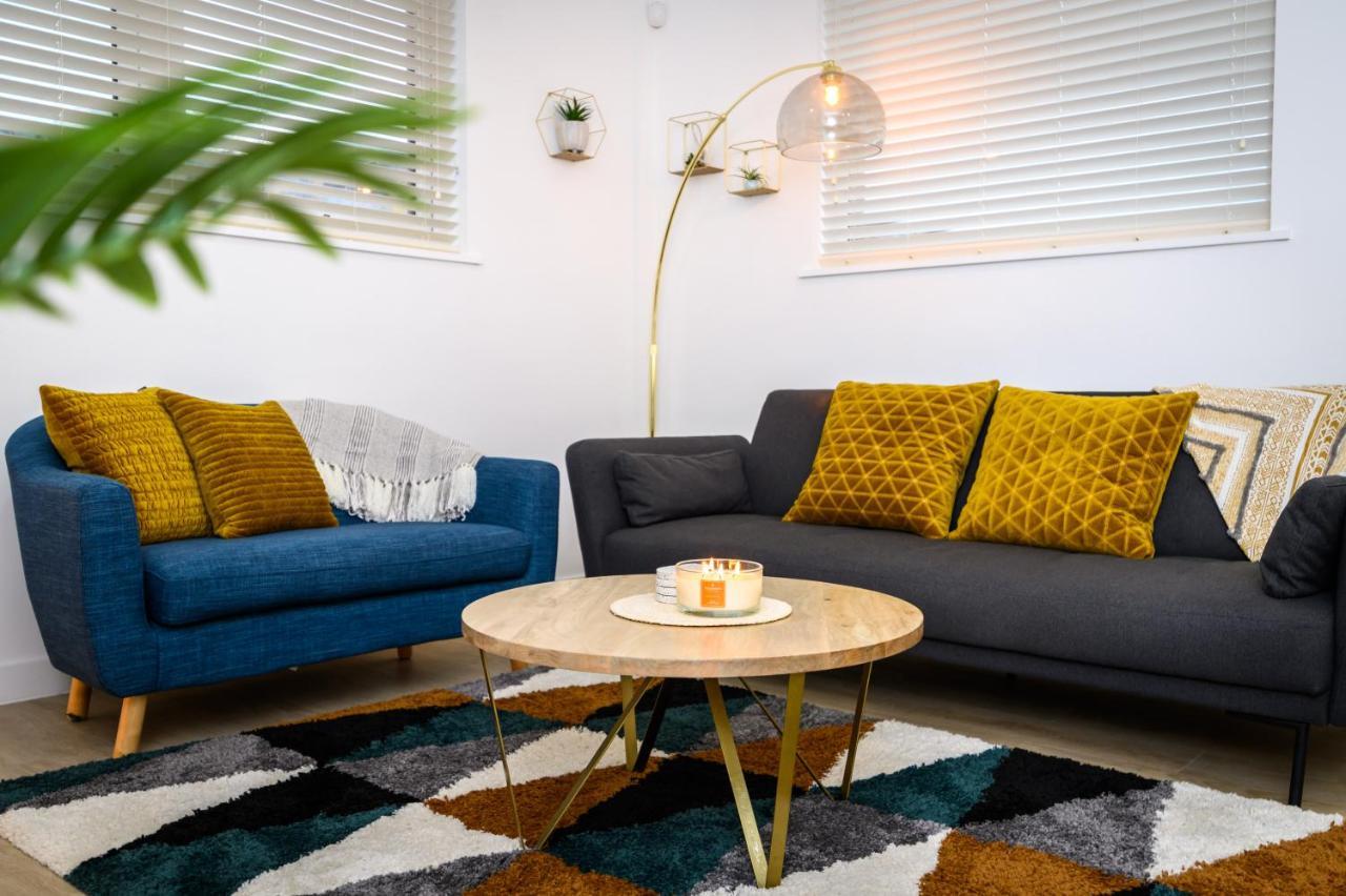 Comfy & Homely 2Bed Apartment - 5 Star Location Manchester Bagian luar foto