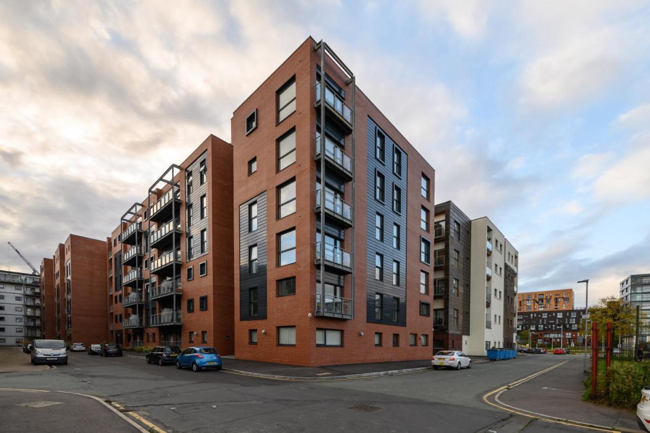 Comfy & Homely 2Bed Apartment - 5 Star Location Manchester Bagian luar foto