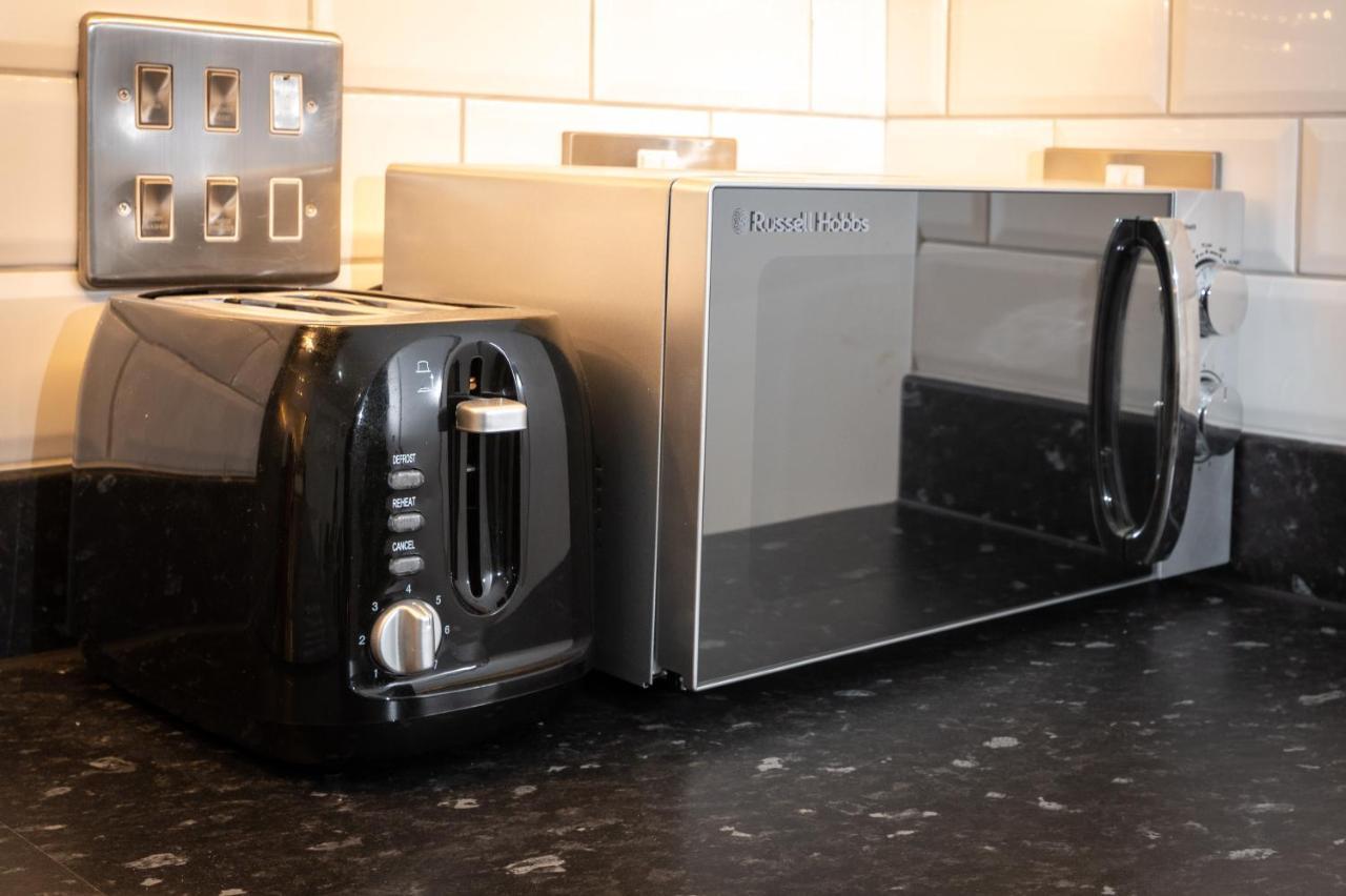 Comfy & Homely 2Bed Apartment - 5 Star Location Manchester Bagian luar foto